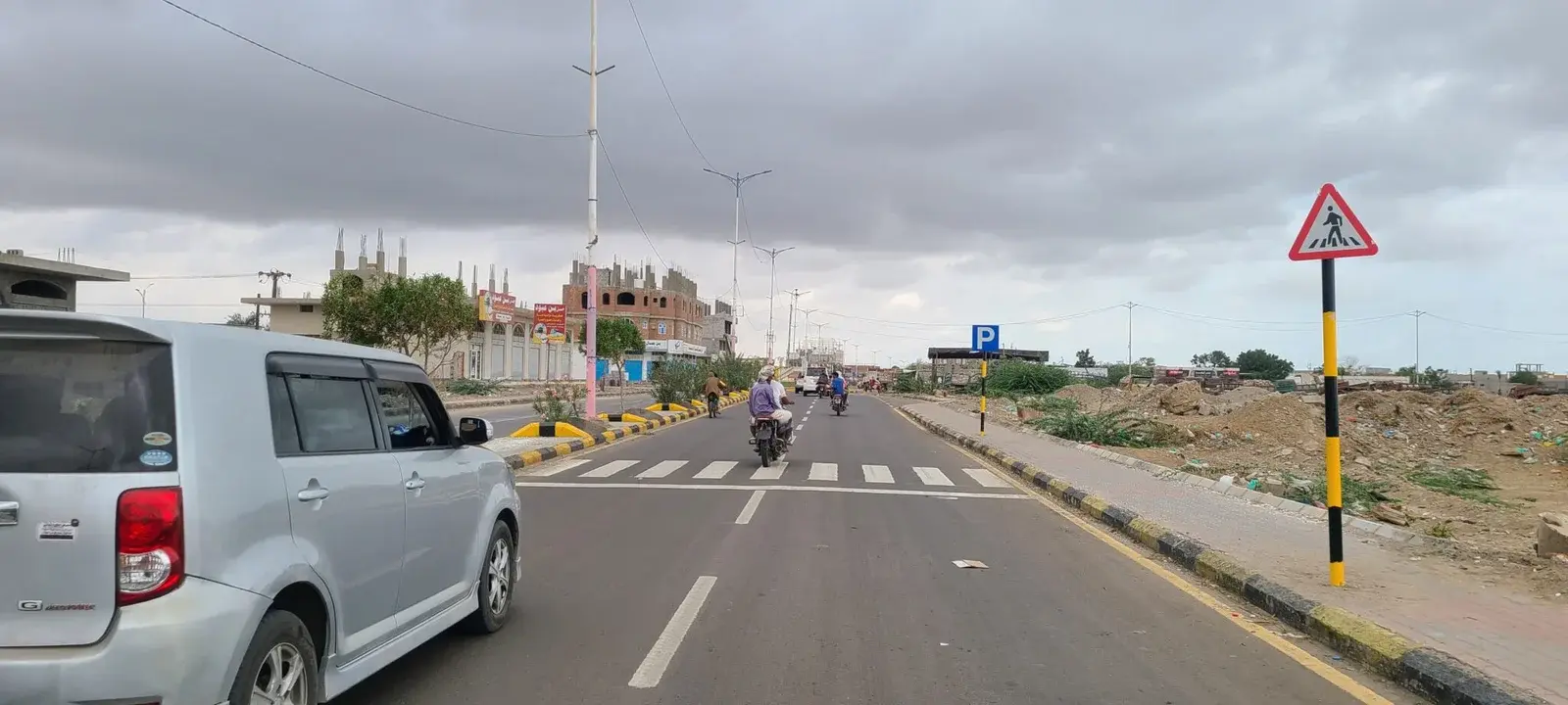 شبكات الطرق والأرصفة الحديثة