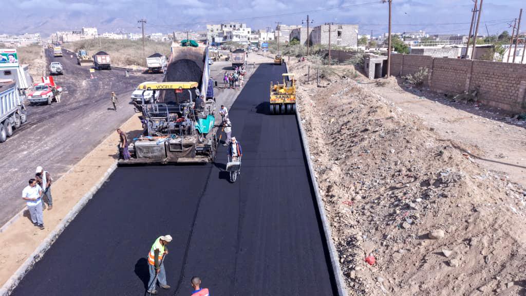 سفلتة شوارع لودر